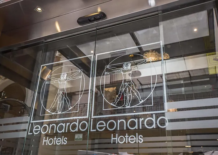 Hotel Leonardo Ramblas 3*