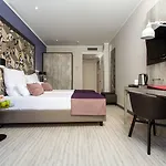 Leonardo Ramblas Otel Barselona