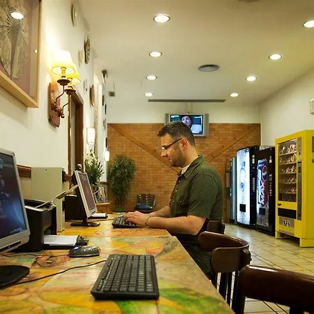 Leonardo Ramblas Hotel 3*