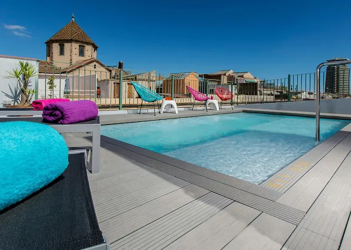 Hotel Leonardo Ramblas 3*