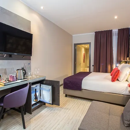 Otel Leonardo Ramblas