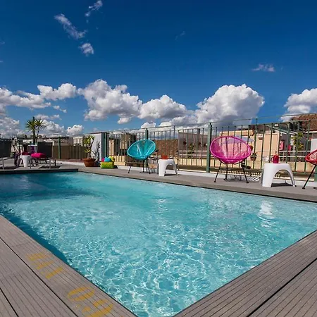 Leonardo Ramblas מלון