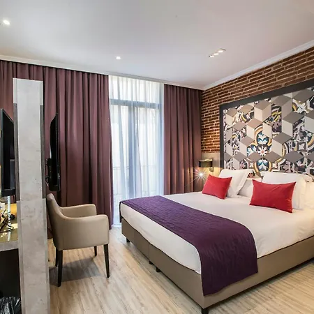 Hotel Leonardo Ramblas Barcellona