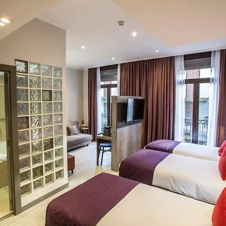Leonardo Ramblas Hotell Barcelona
