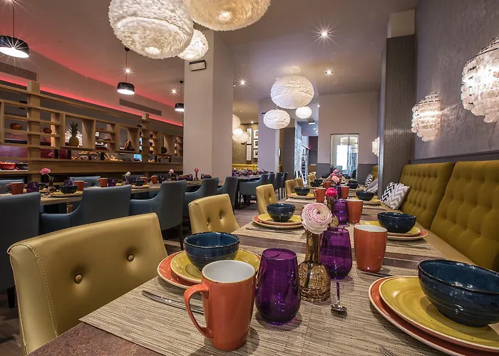 Leonardo Ramblas 3* Barcelona