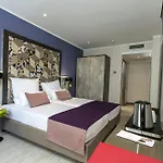 Leonardo Ramblas Hotel Barcelona