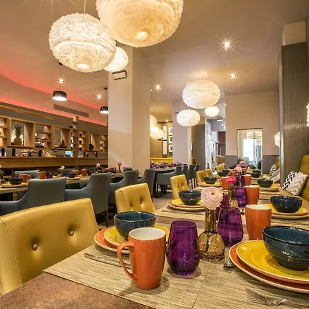 Leonardo Ramblas Hotel